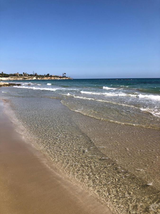 Villa Santa Barbara Авола Экстерьер фото